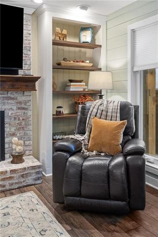 1100 E Cothrell Street, Olathe, KS 66061