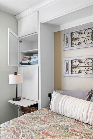 1100 E Cothrell Street, Olathe, KS 66061