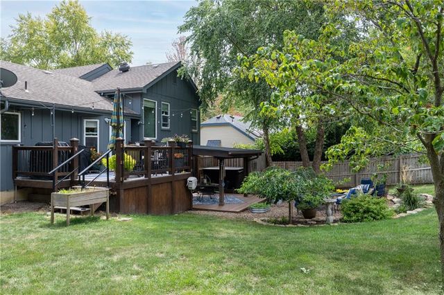 1100 E Cothrell Street, Olathe, KS 66061