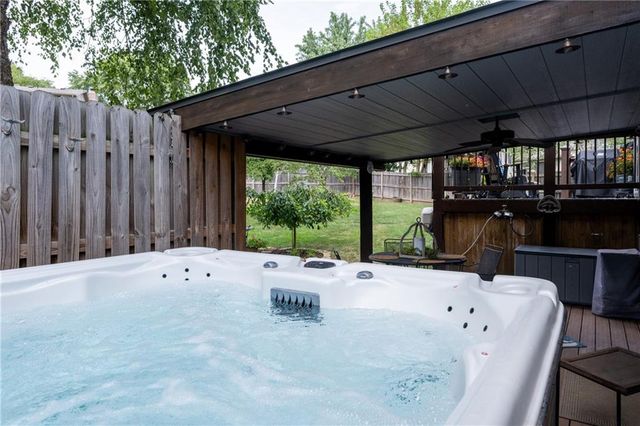 1100 E Cothrell Street, Olathe, KS 66061