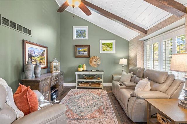 1100 E Cothrell Street, Olathe, KS 66061