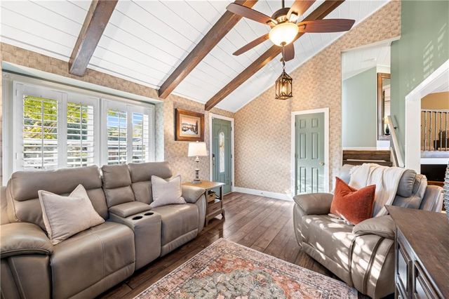 1100 E Cothrell Street, Olathe, KS 66061