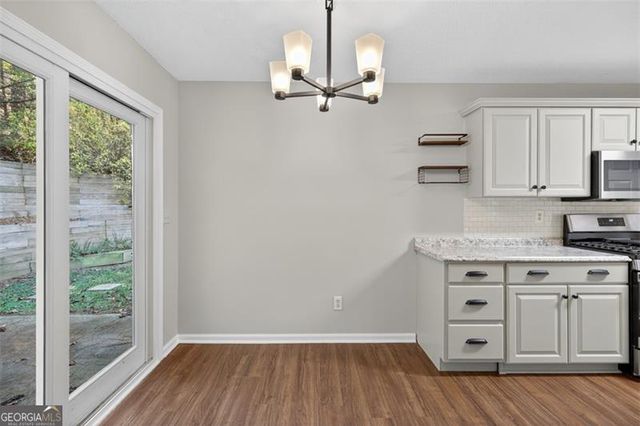 5683 Riverside Walk Drive, Sugar Hill, GA 30518