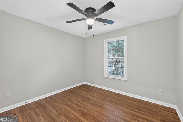 5683 Riverside Walk Drive, Sugar Hill, GA 30518