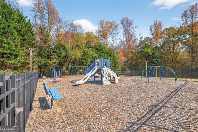 5683 Riverside Walk Drive, Sugar Hill, GA 30518