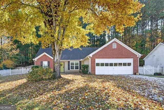 5683 Riverside Walk Drive, Sugar Hill, GA 30518