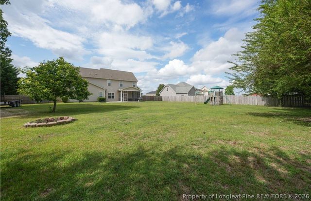 401 Brownstone Drive, Raeford, NC 28376