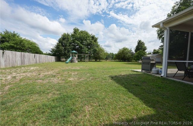 401 Brownstone Drive, Raeford, NC 28376