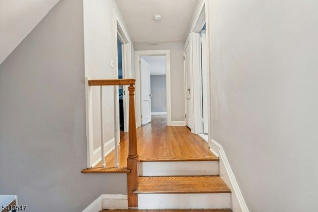 177 Chestnut Dr, Wayne Twp., NJ 07470