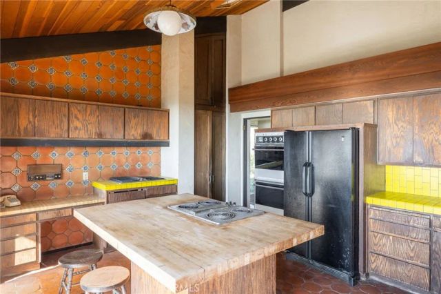 2329 Via Olivera, Palos Verdes Estates, CA 90274