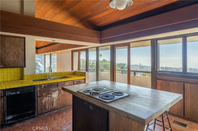 2329 Via Olivera, Palos Verdes Estates, CA 90274