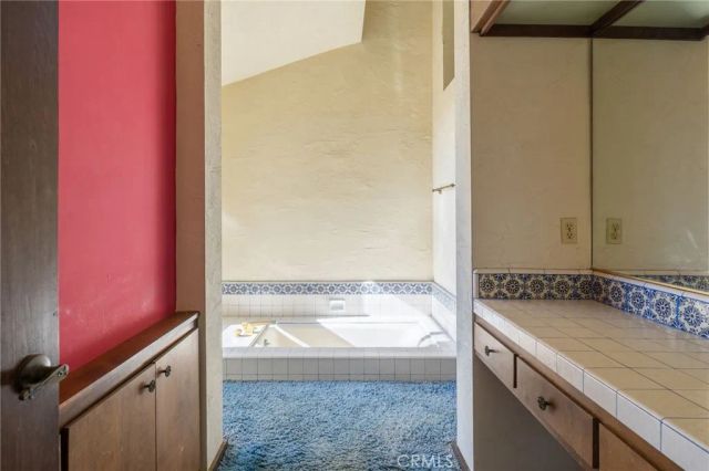 2329 Via Olivera, Palos Verdes Estates, CA 90274