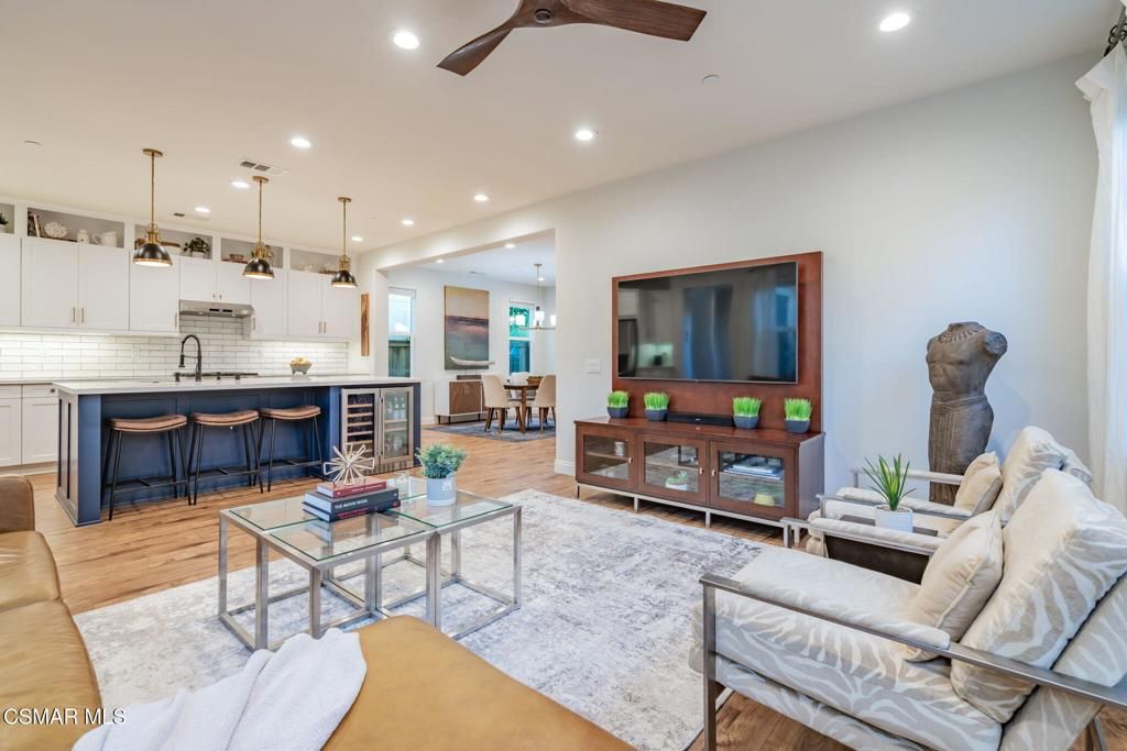 Image 27 of property listing at 440 Alabama Street, Ventura, CA 93001