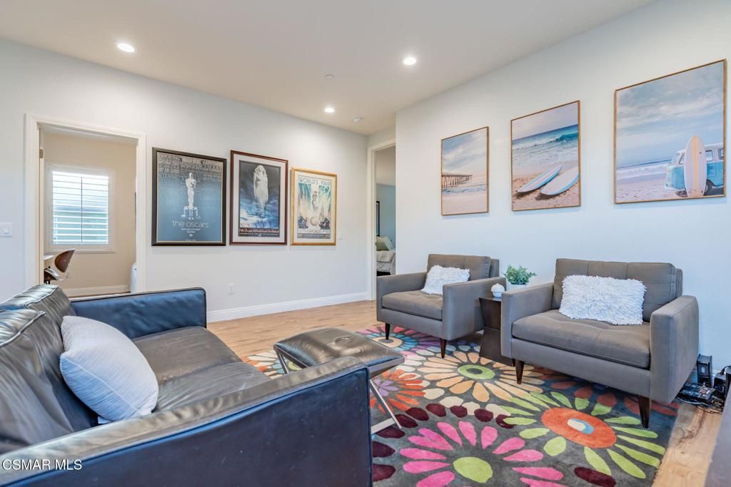 Image 41 of property listing at 440 Alabama Street, Ventura, CA 93001