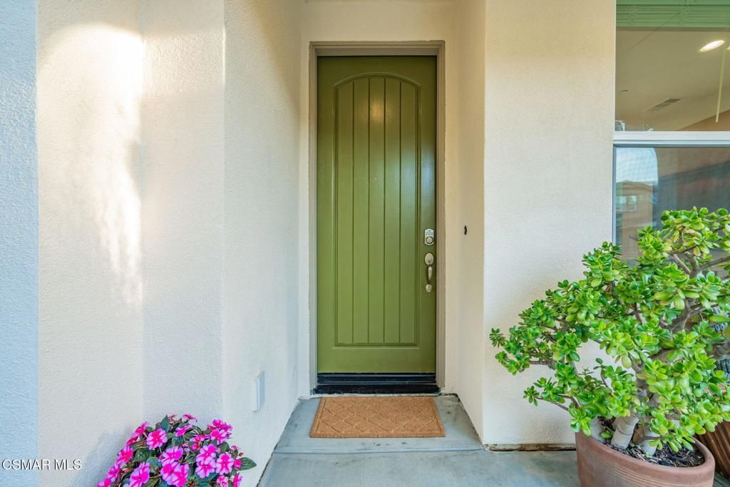Image 6 of property listing at 440 Alabama Street, Ventura, CA 93001