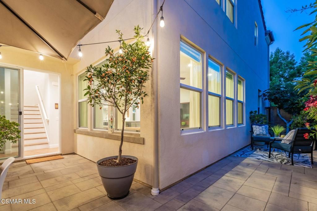 Image 70 of property listing at 440 Alabama Street, Ventura, CA 93001