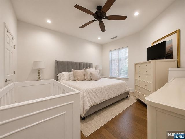 1123 Riverview Avenue 123, Englewood, NJ 07631