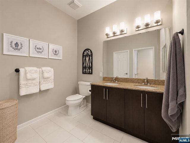 1123 Riverview Avenue 123, Englewood, NJ 07631