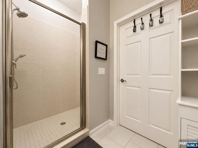 1123 Riverview Avenue 123, Englewood, NJ 07631