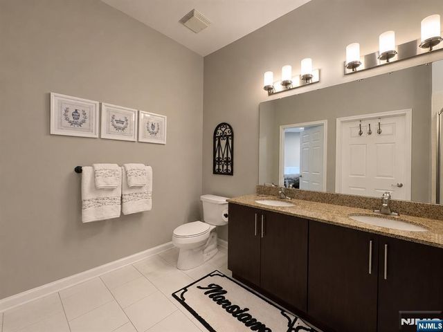 1123 Riverview Avenue 123, Englewood, NJ 07631