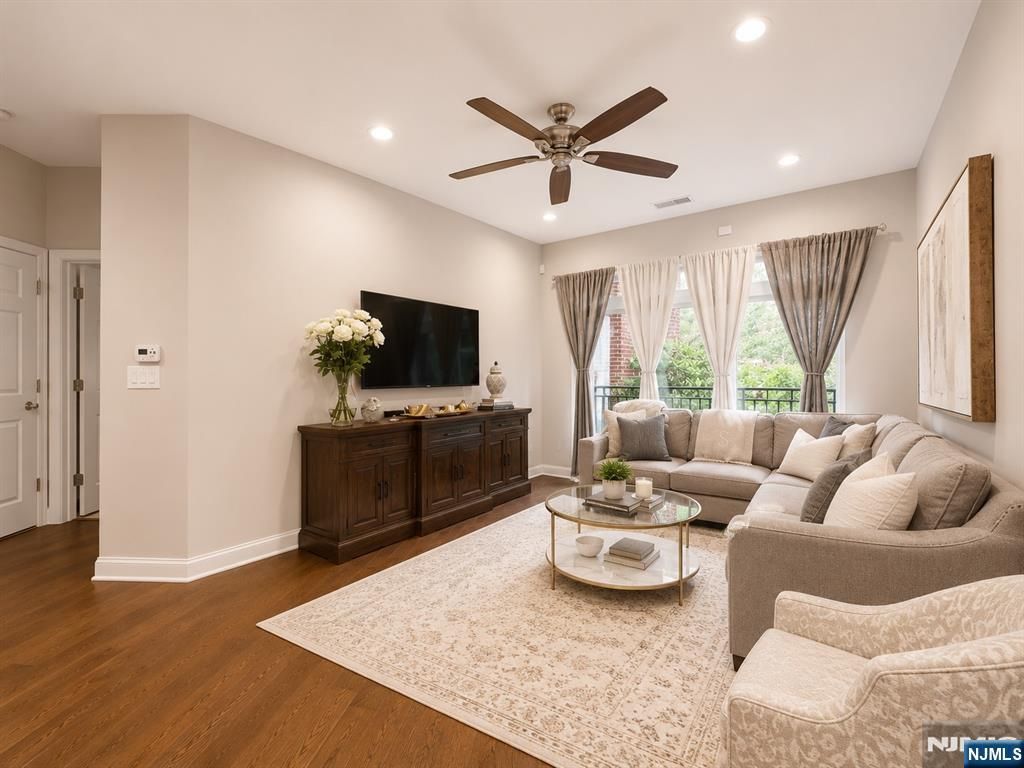 1123 Riverview Avenue 123, Englewood, NJ 07631