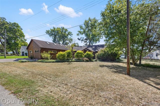 508 Lyon Lake Road, Marshall, MI 49068