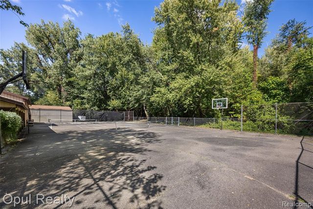 508 Lyon Lake Road, Marshall, MI 49068