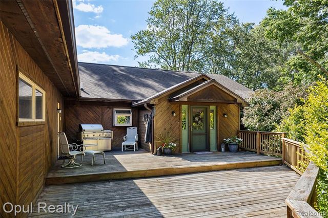 508 Lyon Lake Road, Marshall, MI 49068