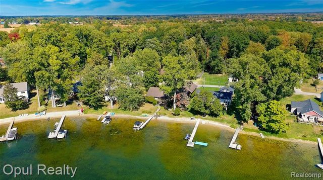 508 Lyon Lake Road, Marshall, MI 49068