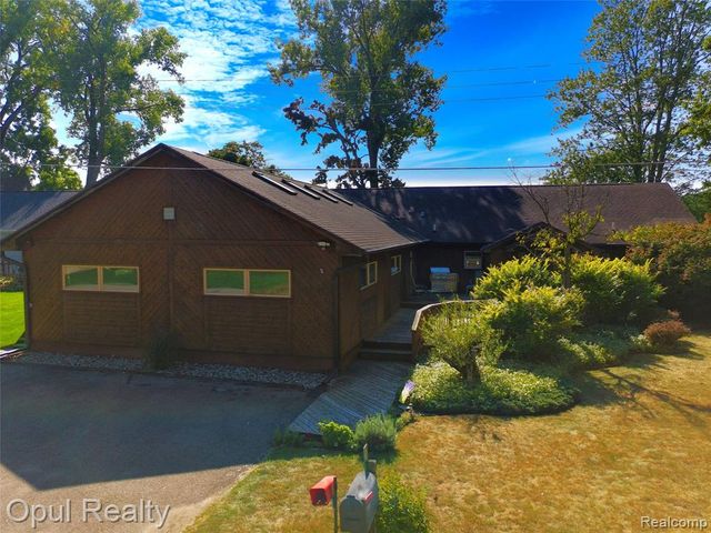 508 Lyon Lake Road, Marshall, MI 49068