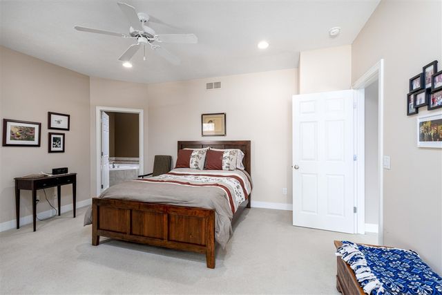 4820 Faringdom Grove Drive, Hudsonville, MI 49426