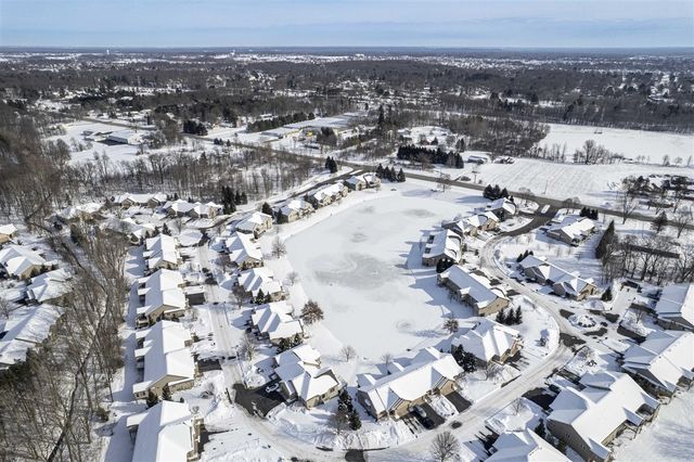 4820 Faringdom Grove Drive, Hudsonville, MI 49426