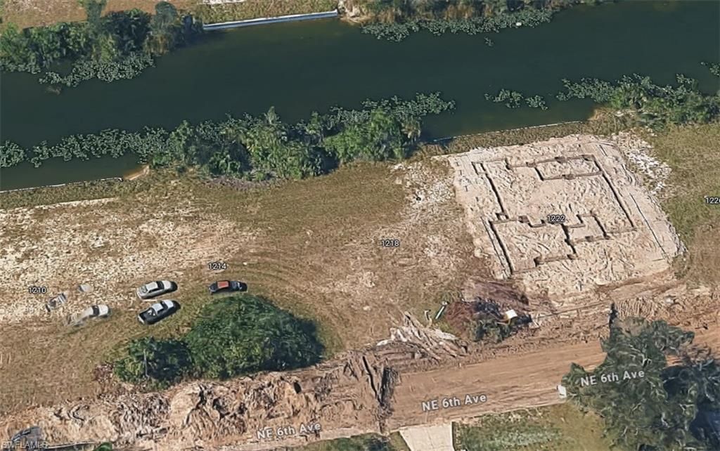 1214 NE 6th AVE, Cape Coral, FL 33909