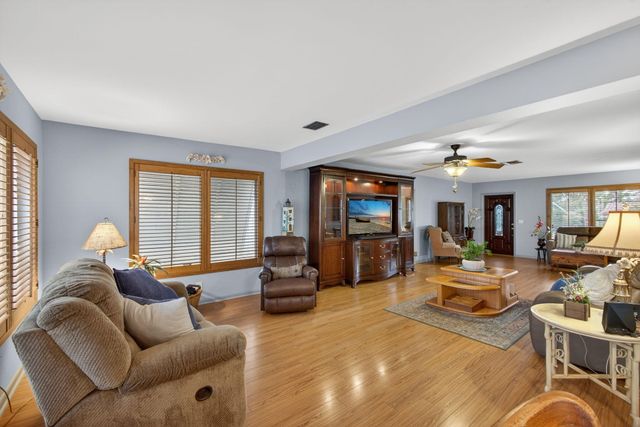 1610 Crest Drive, Lake Worth, FL 33461