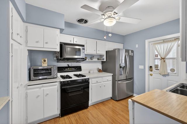 1610 Crest Drive, Lake Worth, FL 33461