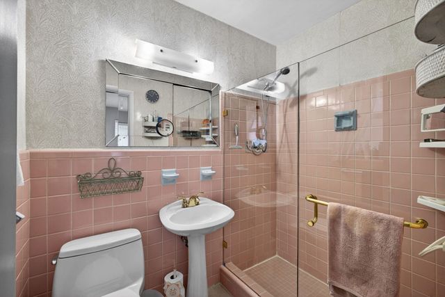 1610 Crest Drive, Lake Worth, FL 33461