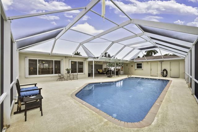 1610 Crest Drive, Lake Worth, FL 33461