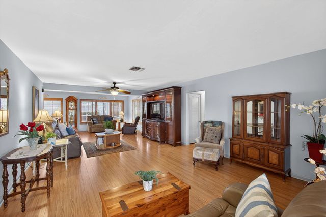 1610 Crest Drive, Lake Worth, FL 33461