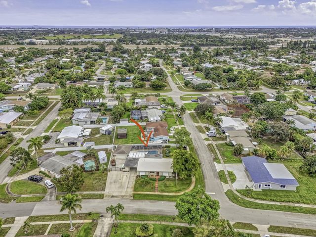 1610 Crest Drive, Lake Worth, FL 33461