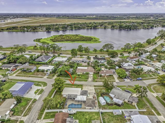 1610 Crest Drive, Lake Worth, FL 33461