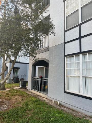 3701 CASTLE PINES LANE 3924, Orlando, FL 32839