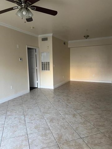 3701 CASTLE PINES LANE 3924, Orlando, FL 32839