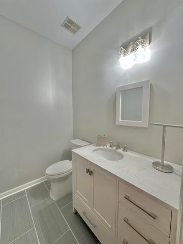 2247 OTTERBURN LN, Germantown, TN 38139