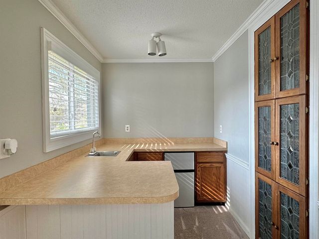 2247 OTTERBURN LN, Germantown, TN 38139