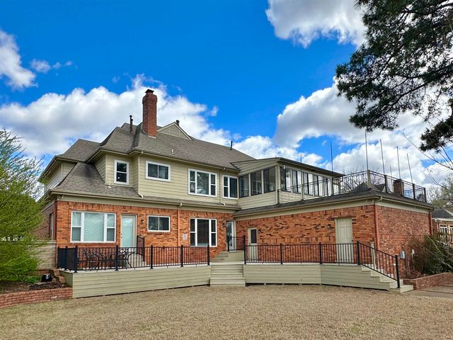 2247 OTTERBURN LN, Germantown, TN 38139