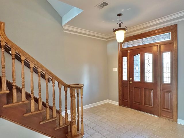 2247 OTTERBURN LN, Germantown, TN 38139