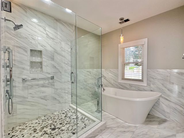 2247 OTTERBURN LN, Germantown, TN 38139