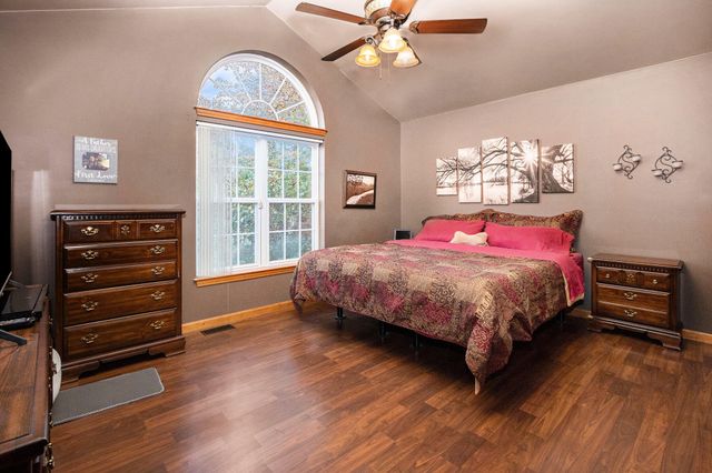 6355 Meadowridge, Portage, IN 46368