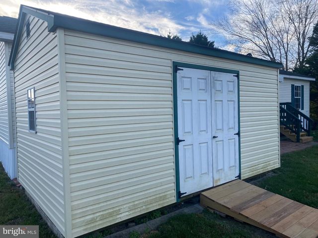 142 MILL POND CIR, Seaford, DE 19973