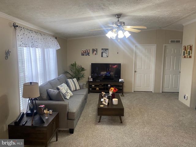 142 MILL POND CIR, Seaford, DE 19973